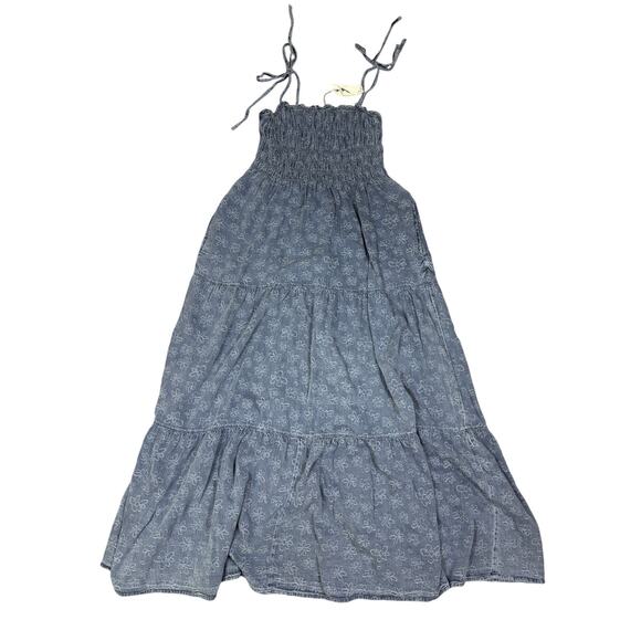 Easel Womens Size M Denim Floral Smocked Maxi Dress NWT - Picture 1 of 8